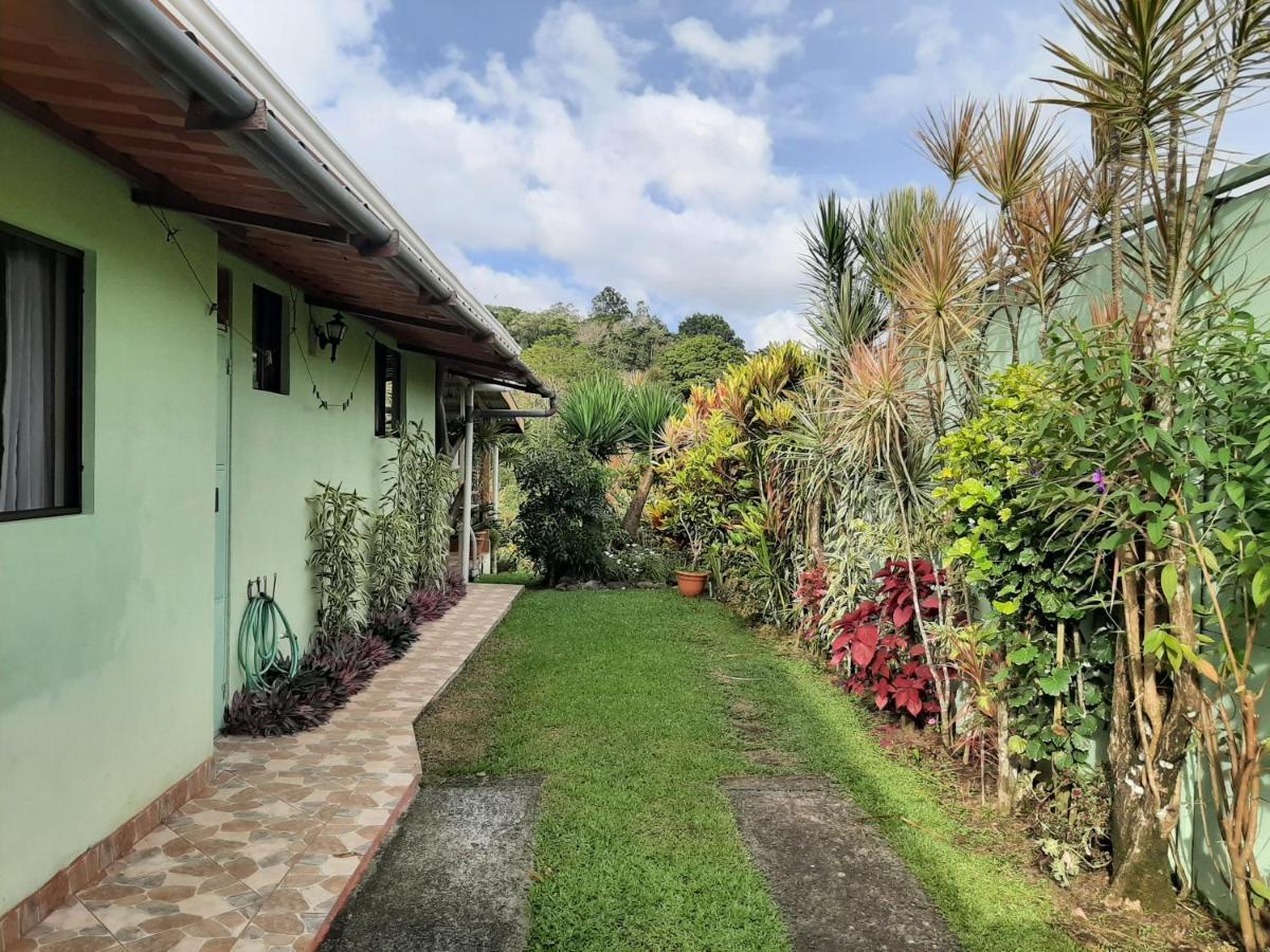 Marita'S Bed And Breakfast Nuevo Arenal Kültér fotó